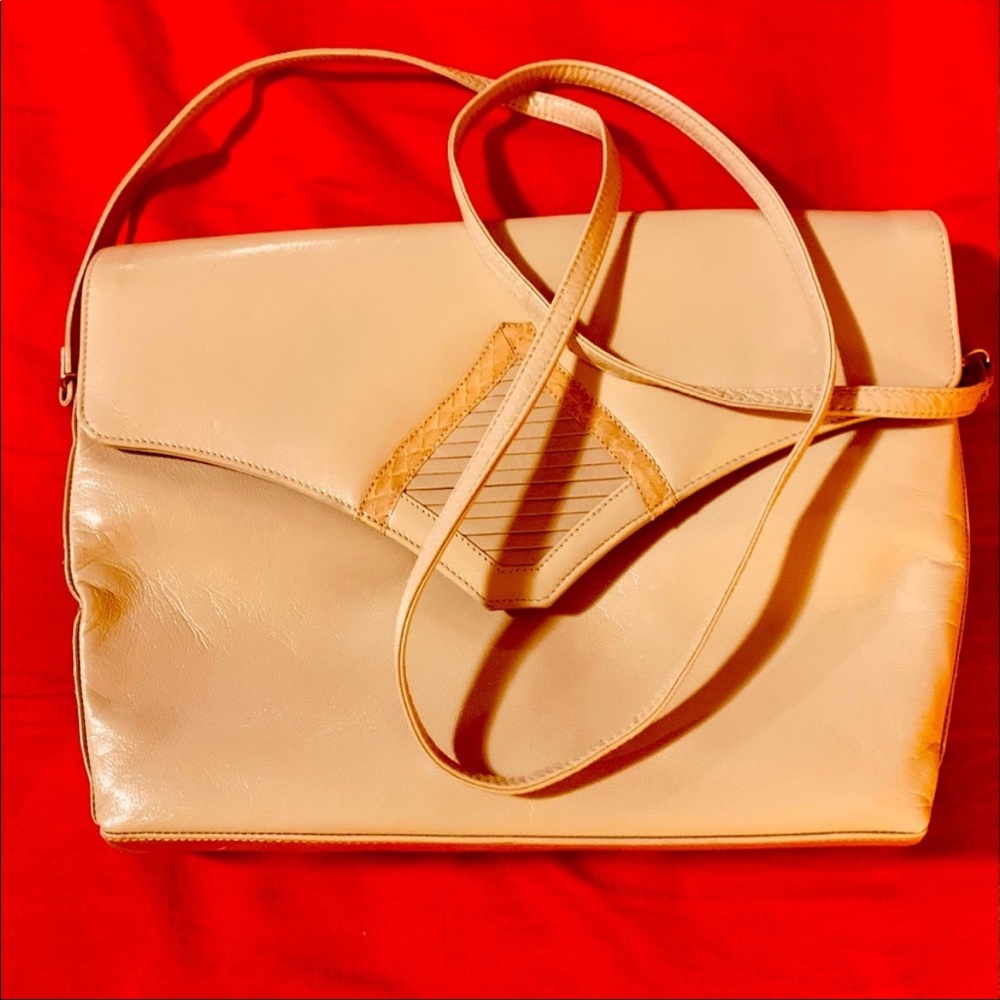 Vintage real leather crossbody bag